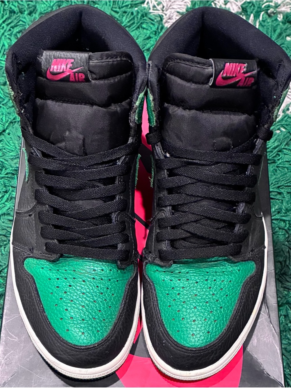 Jordan 1 Retro High OG Pine Green 2.0 Size 10 Pre-Owned/Used OG ALL 100%AUTHENTI - Picture 4 of 9